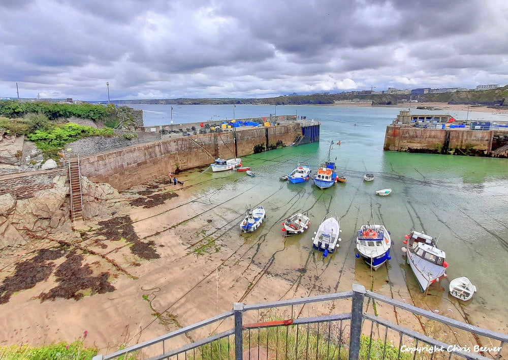 views of Newquay Cornwall UK Landscape art and home office décor by Wigan UK Landscape Artist and Photographer Christopher Beever Available as a S to XXXL landscape, Canvas, poster, aluminium, wooden, Acrylic, framed, print and other wall art or as a Cushion, sofa throw or blanket in the Eager Beever Printing Shop. 